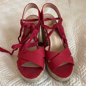 Lulus red wedges